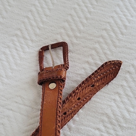 Guatemala Leather Tooled Belt- Indian Chiefs Designs - Picture 7 of 8